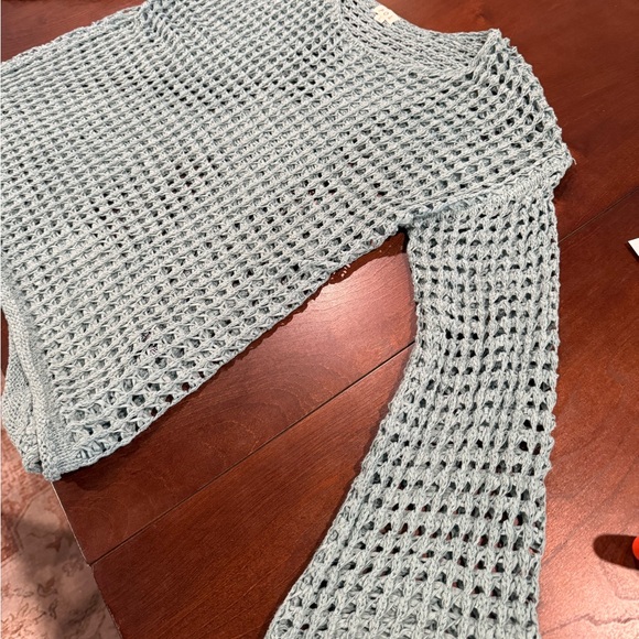 POL- NWOT Teal Crochet Knit Top - Picture 9 of 10
